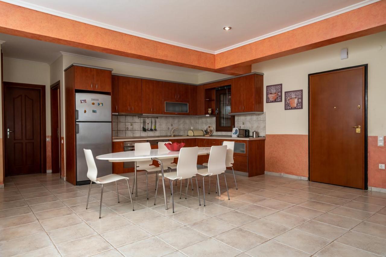Blue Thea Luxury Villa In Afitos Esterno foto