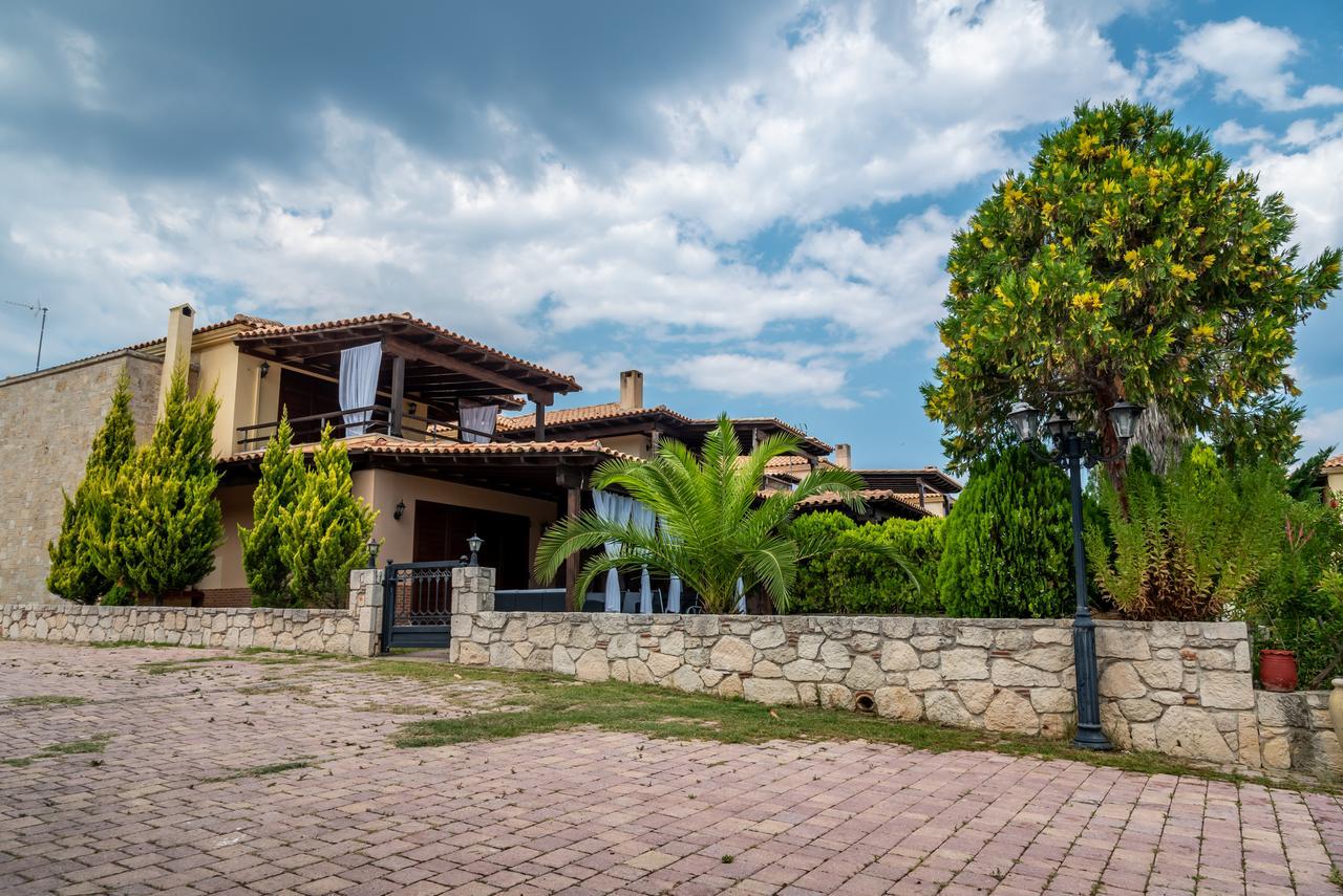 Blue Thea Luxury Villa In Afitos Esterno foto